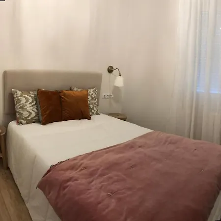 La Casita De El Montan Baja Lejlighedshotel Avilés