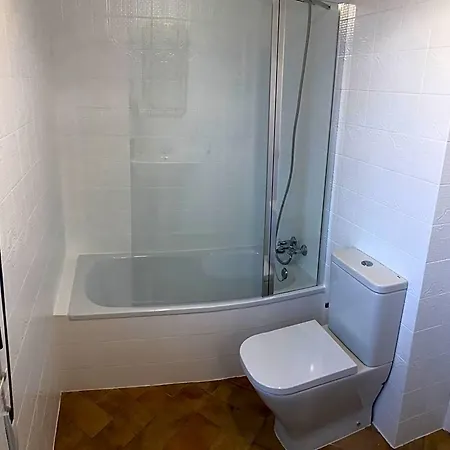 La Casita De El Montan Baja Lejlighedshotel Avilés
