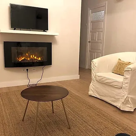 La Casita De El Montan Baja Lejlighedshotel Avilés